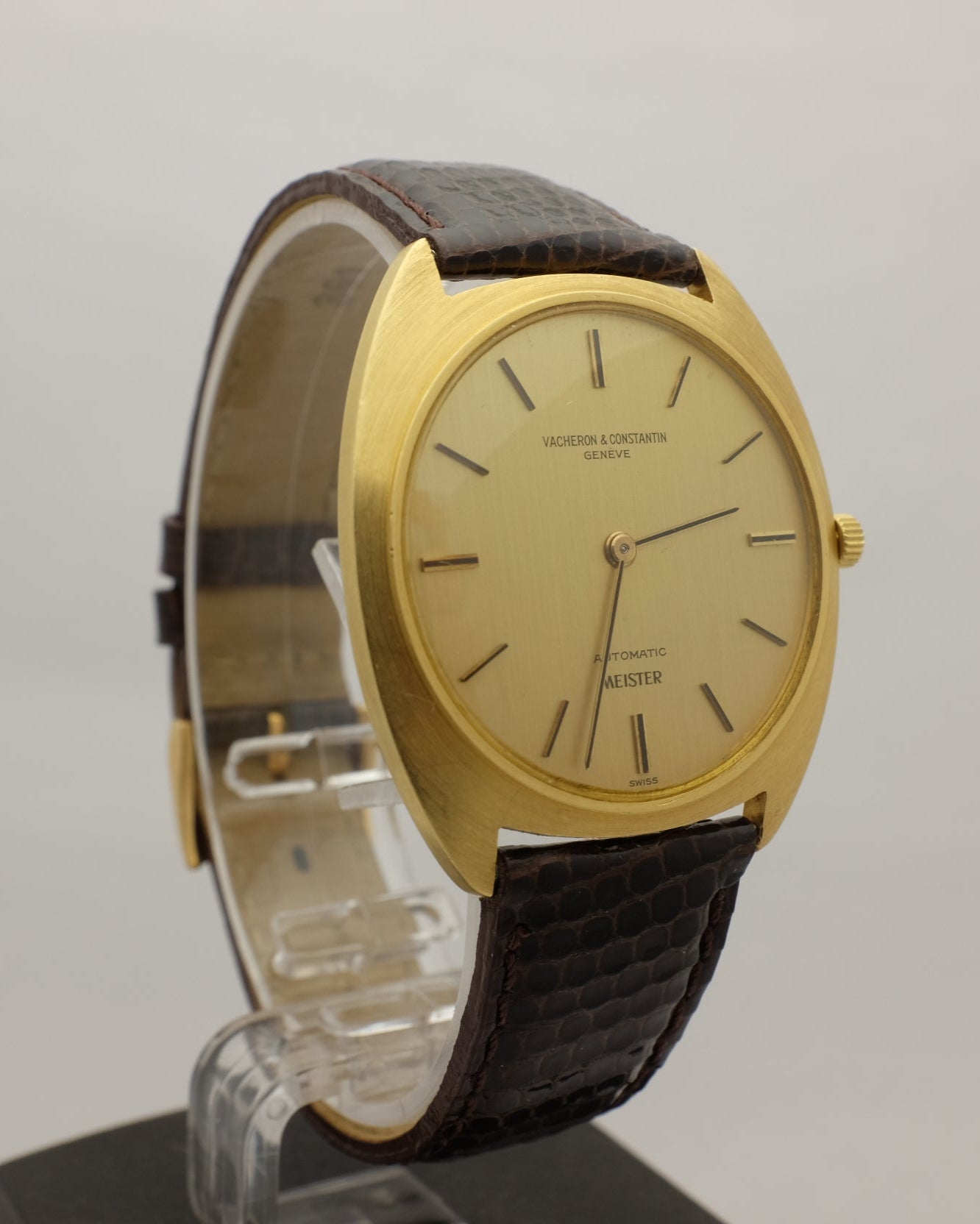 Vacheron Constantin Ultra Thin 18kt Yellow Gold C Shape Case 34MM 7595