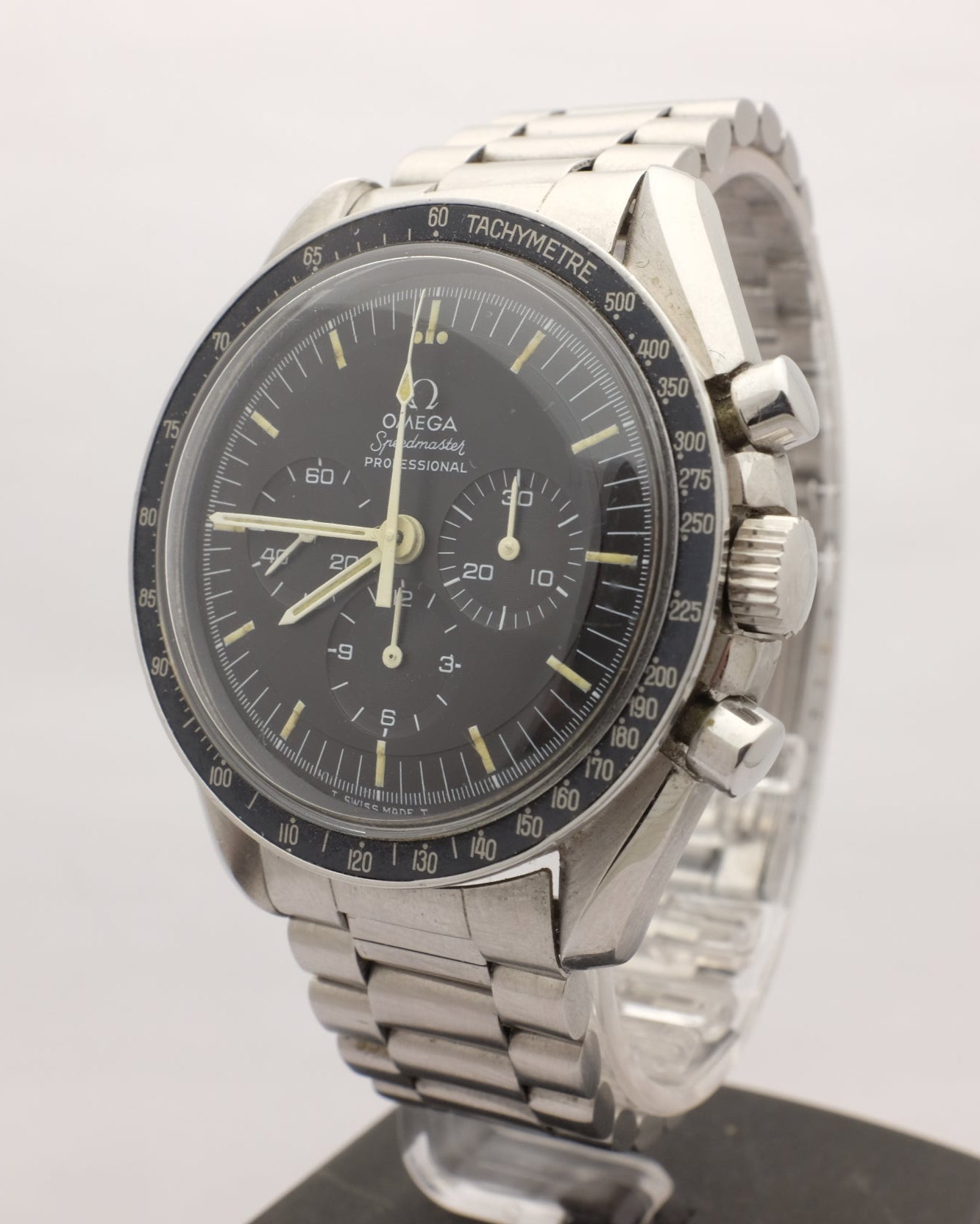 Omega Speedmaster Moonwatch 42MM 145.0022 Circa 2005