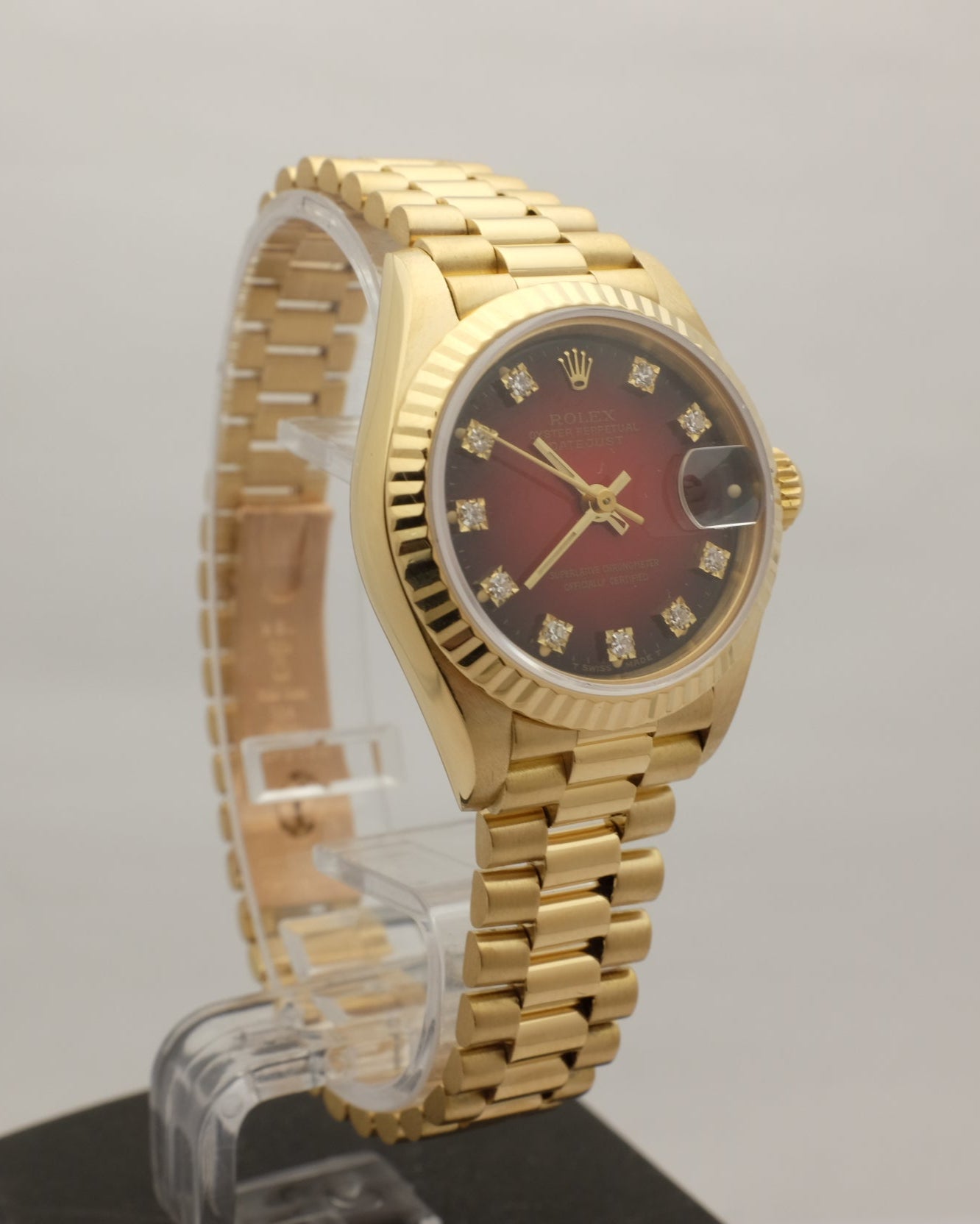 Rolex Oyster Perpetual Date 18kt Yellow Gold Factory Ombre Red Diamond Dial 26MM 69178
