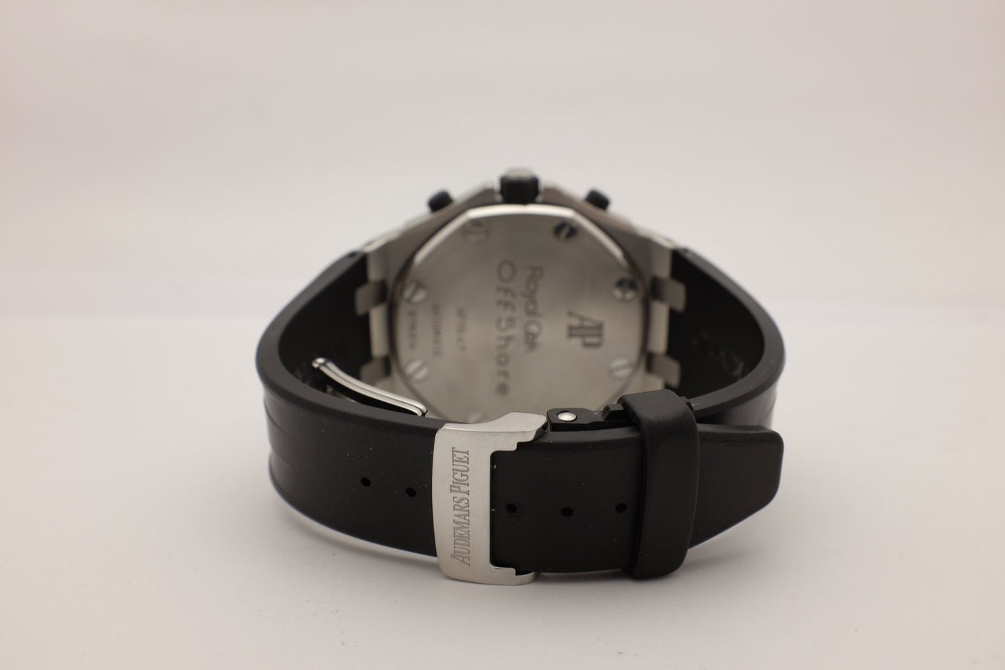Audemars Piguet Royal Oak Offshore Rubberclad Black 42MM Box Archive Papers 2005