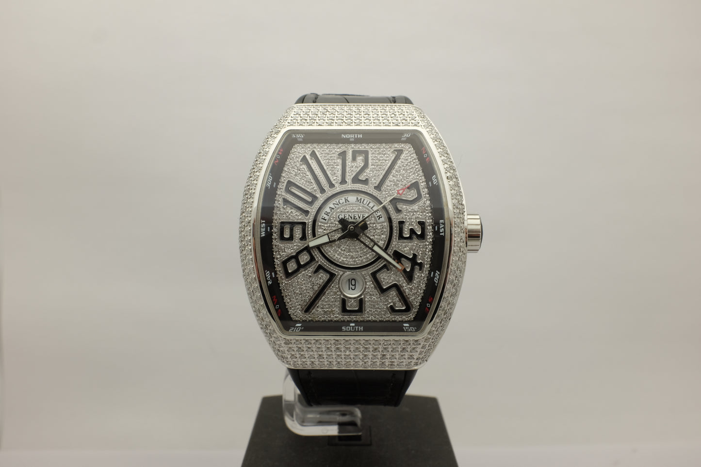 Franck Muller Vanguard Diamonds V45SCDTACNR