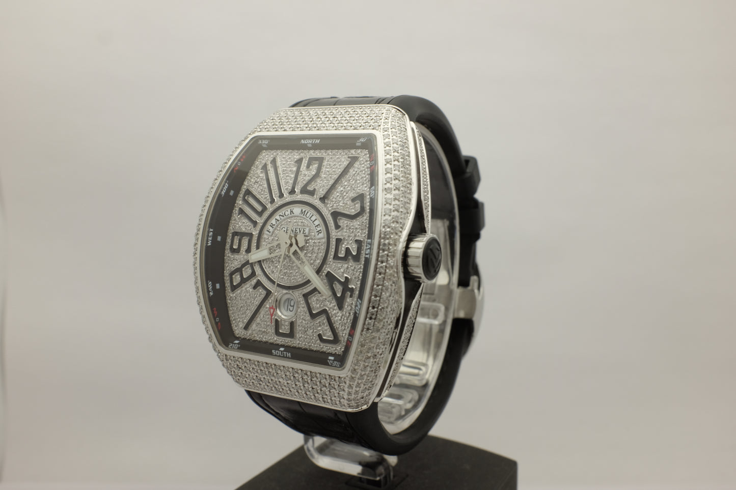 Franck Muller Vanguard Diamonds V45SCDTACNR