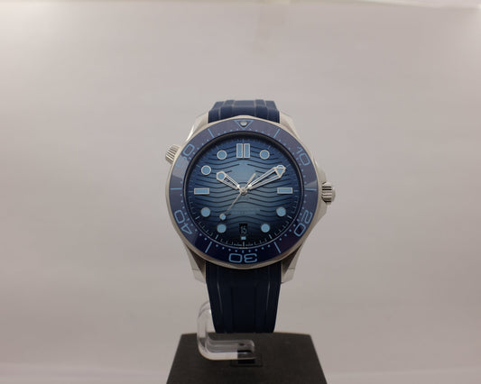 Omega Seamaster Summer Blue 42MM 210.32.42.20.03.002 Box Papers 2026