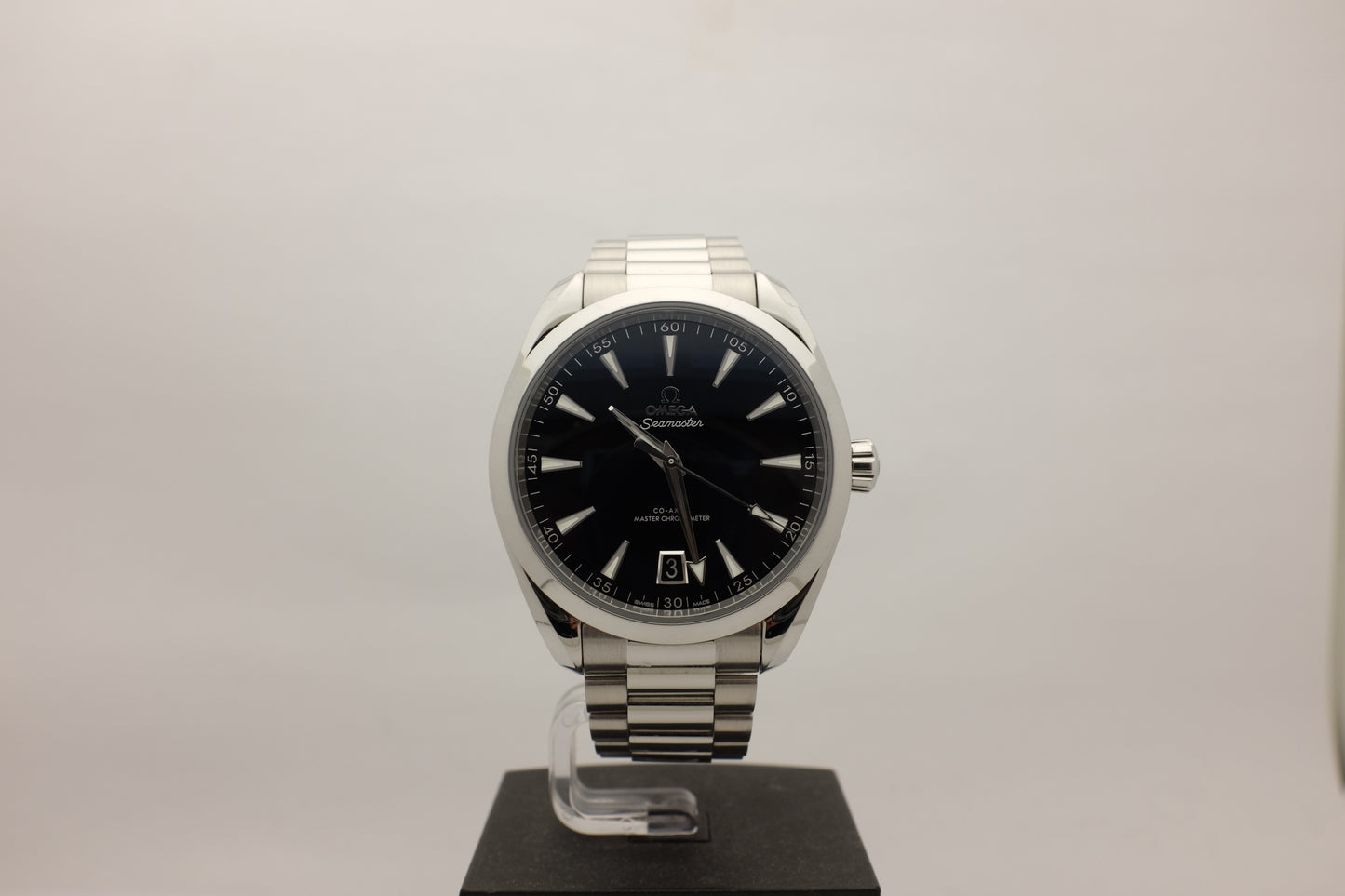 Omega Seamaster Aquaterra Steel Black Lacquer 41MM 220.10.41.21.01.002 Box Papers 2025