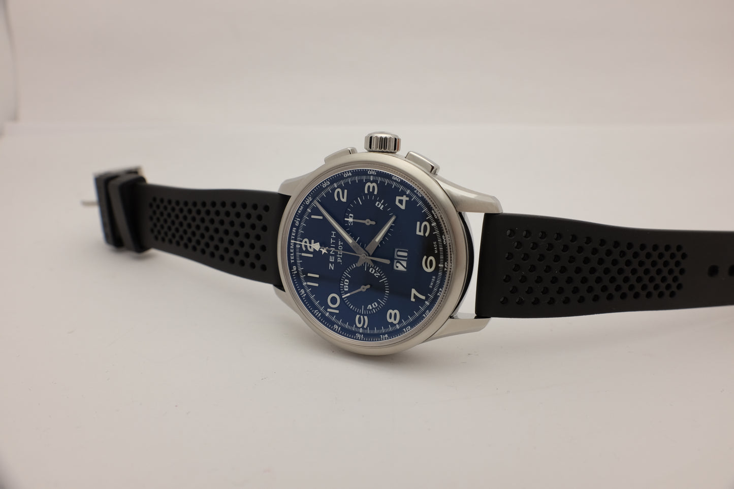 Zenith Pilot Big Date Special 42MM 03.2410.4010/21.C722 Box Papers 2012