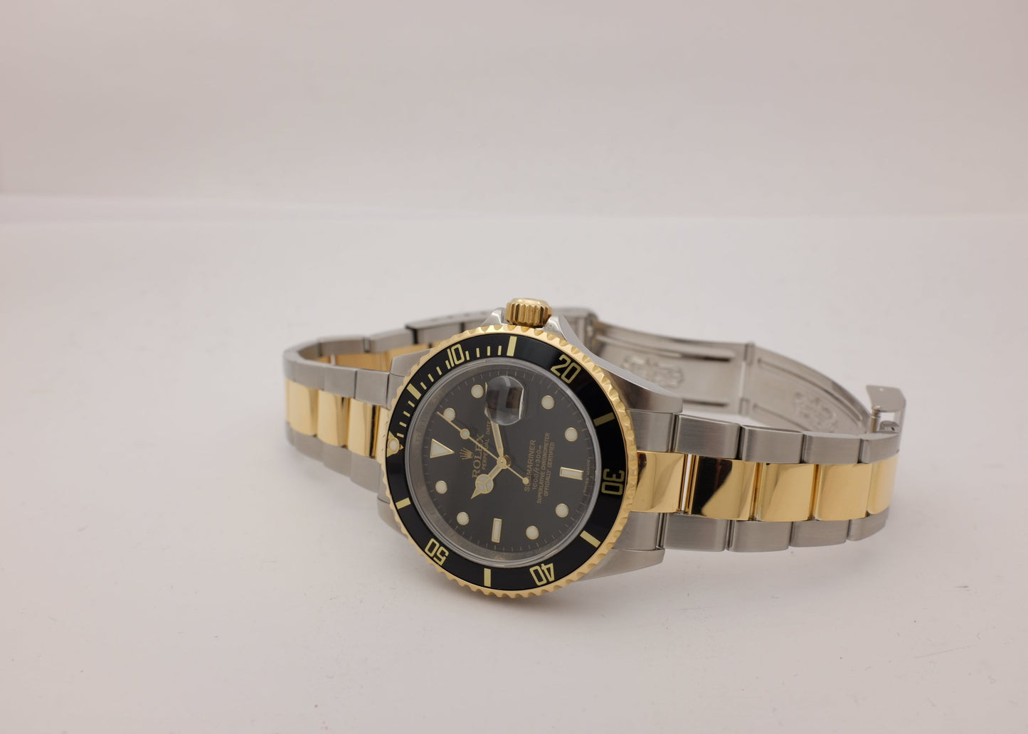 Rolex Submariner 18K Steel "Rehaut" Black 16613 Box Papers 2008