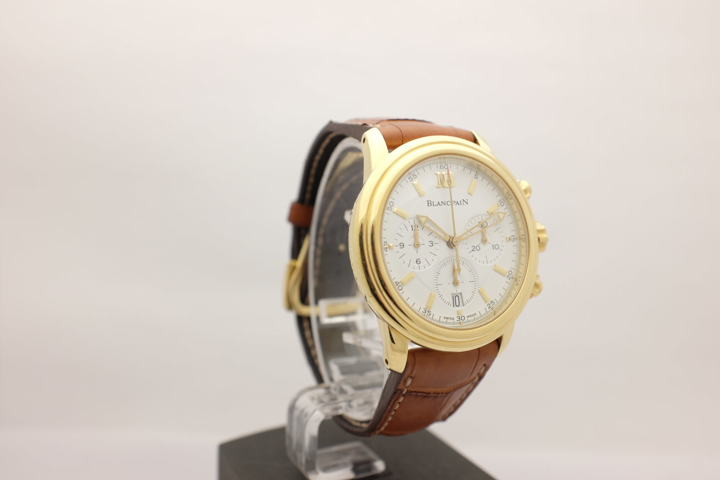 Blancpain Leman Chronograph 18kt Yellow Gold CIRCA 2000's 38MM 2185-1418-53