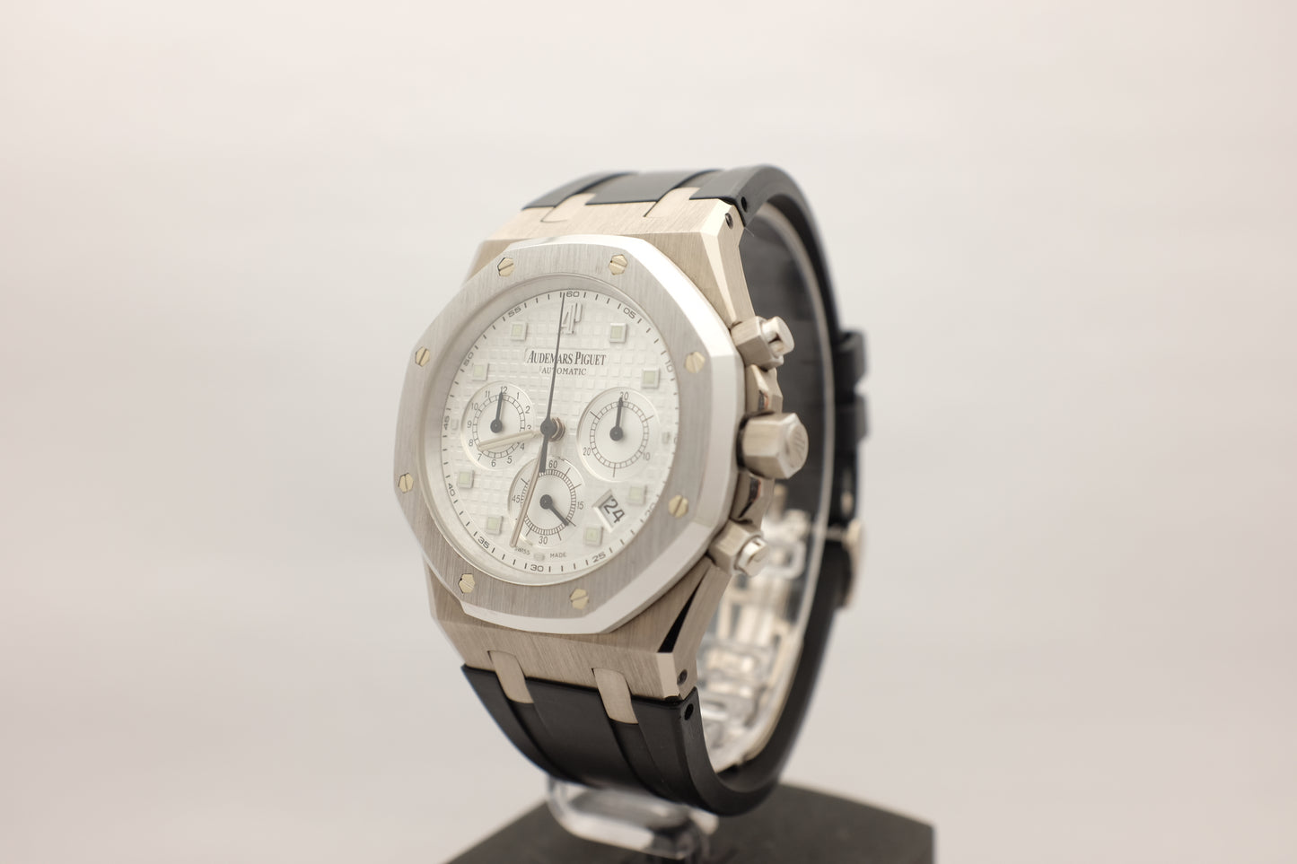 Audemars Piguet Royal Oak Chronograph 18Kt White Gold 39MM 26022BC Box Archive Papers