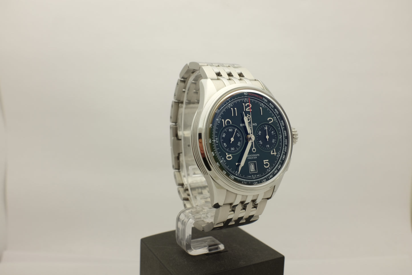 Breitling Premier B01 Chronograph Green 42MM AB0145371L1A1 Box Papers 2025