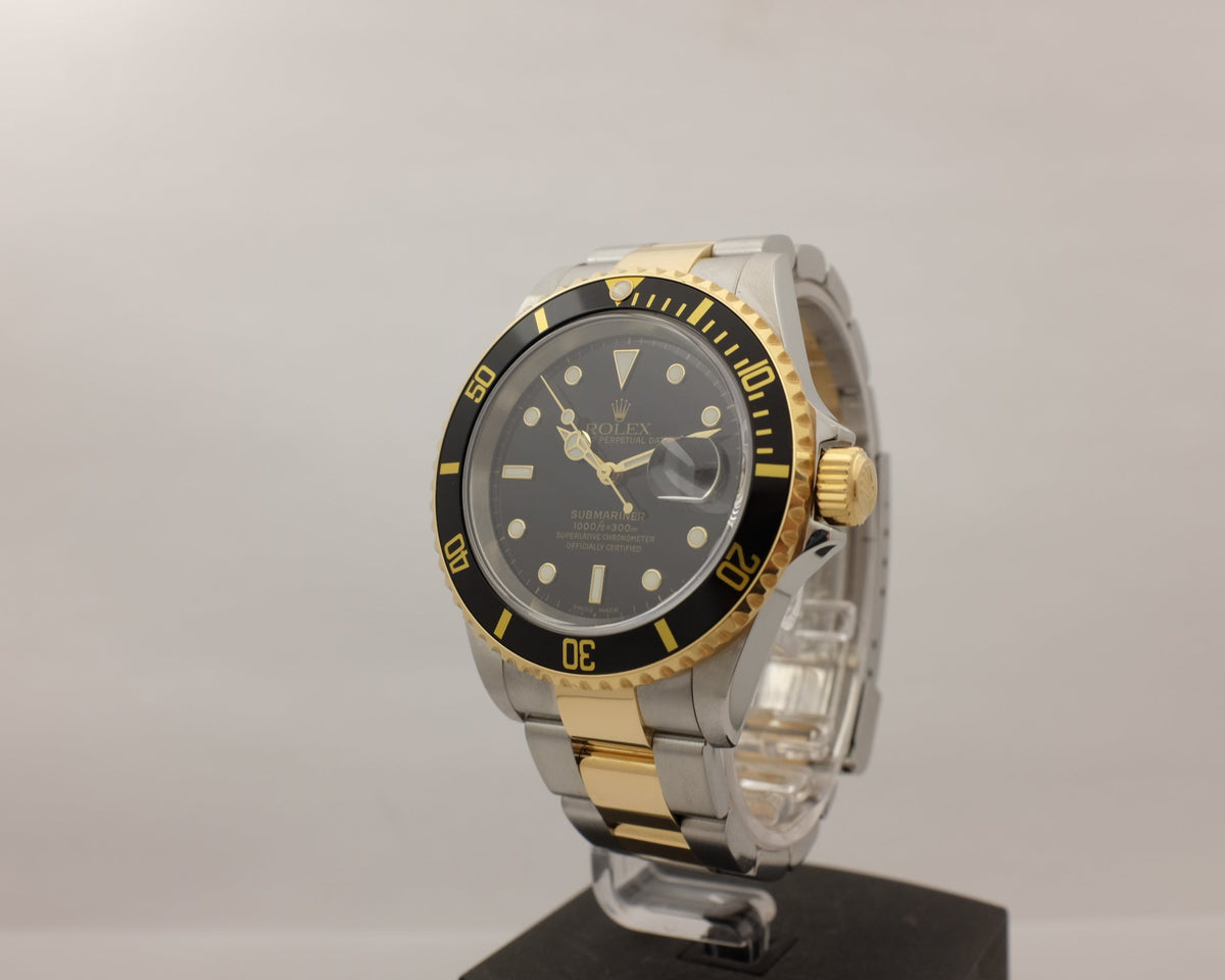 Rolex Submariner Black 18K Yellow Gold Steel 40MM 16613