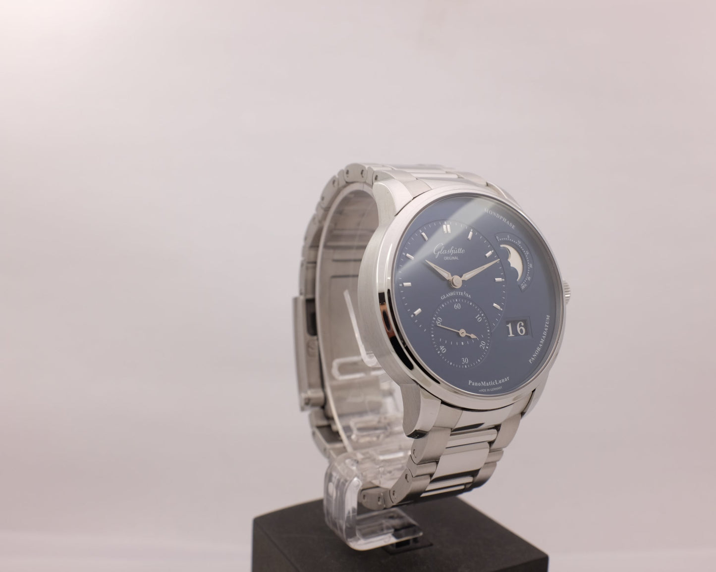 Glashutte PanoMaticLunar Steel Moonphase 1-90-02-46-32-71 40MM Box Papers 2020