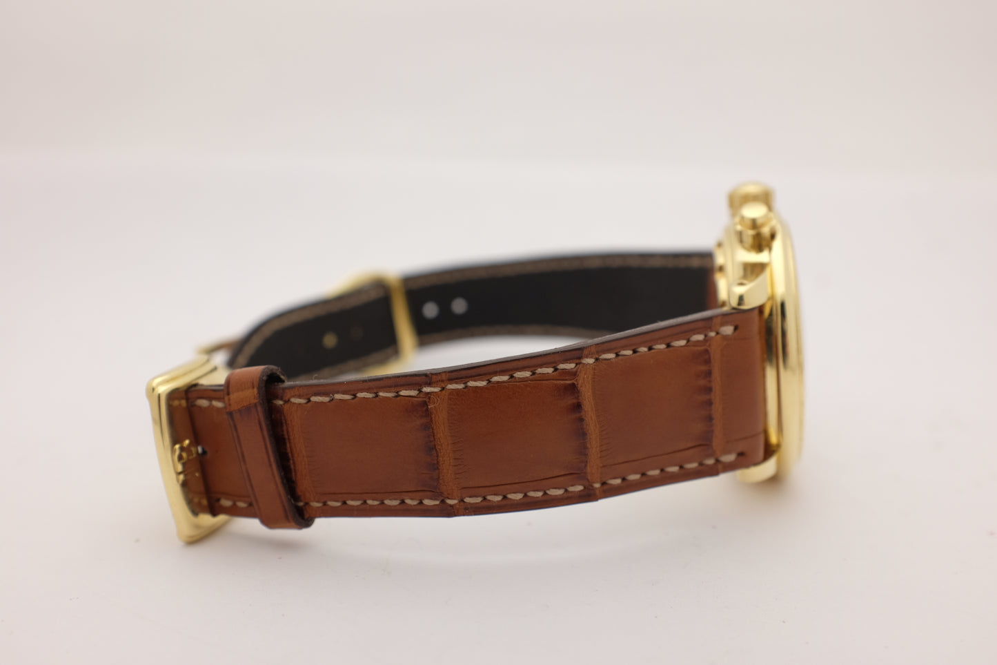 Blancpain Leman Chronograph 18kt Yellow Gold CIRCA 2000's 38MM 2185-1418-53