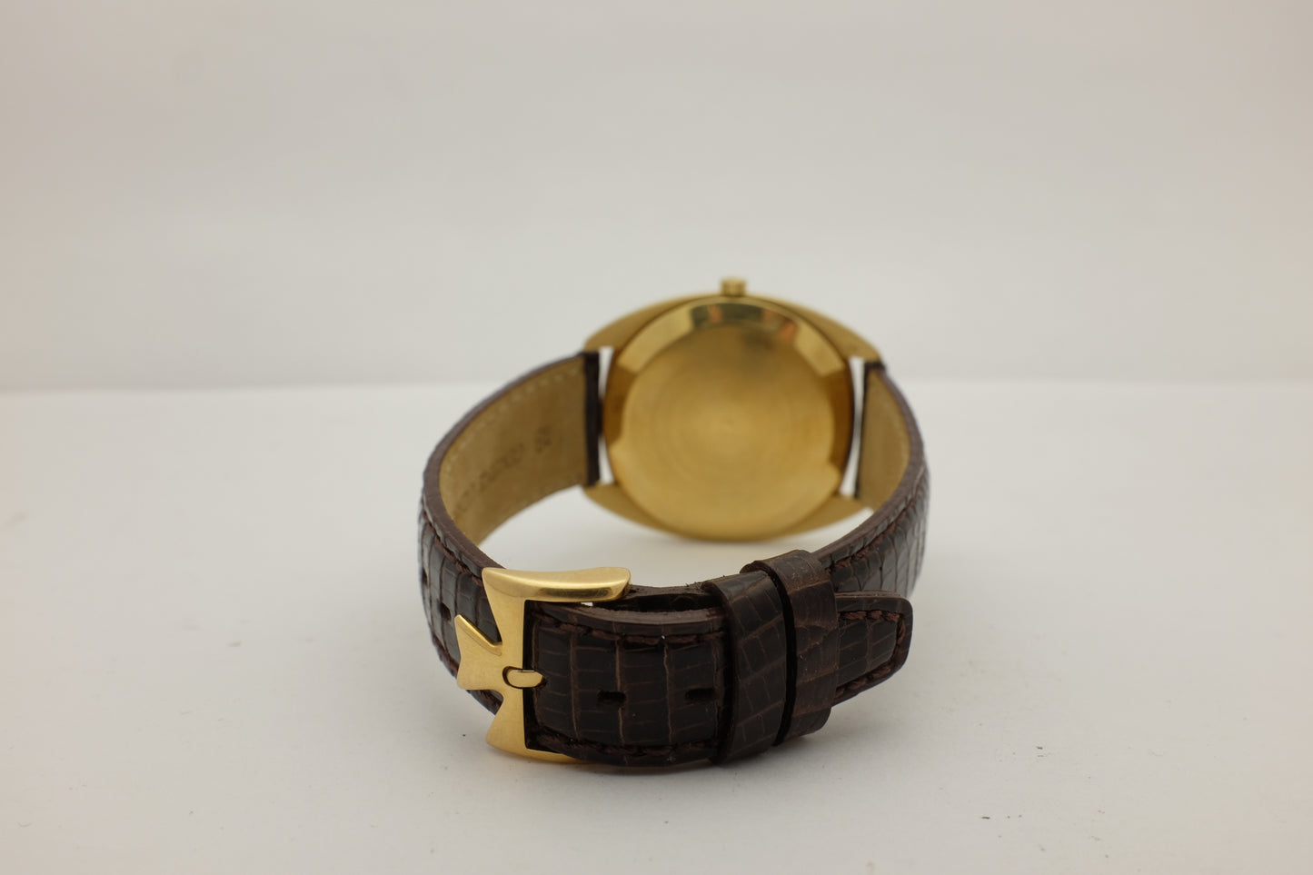 Vacheron Constantin Ultra Thin 18kt Yellow Gold C Shape  Case 34MM 7595