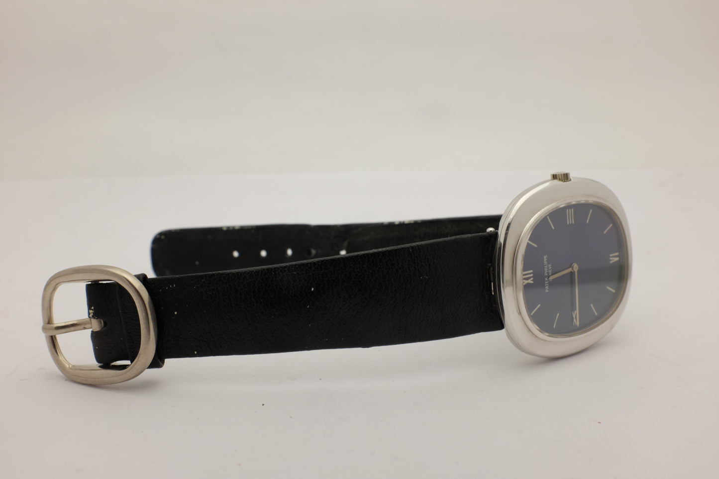 Patek Philippe Ellipse Or Blanc 18kt Automatique Jumbo 33MM Ref. 3589/1