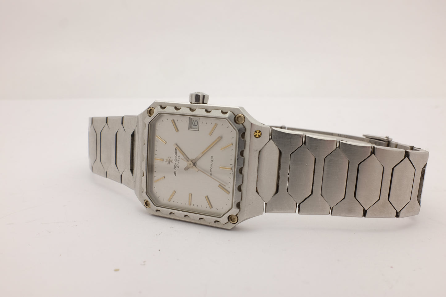 Vacheron Constantin 222 Square Automatic 31MM 46004/411 CIRCA 1980's