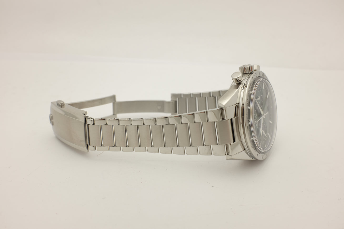 Omega Speedmaster 57 Green Chronograph 40MM 332.10.41.51.10.001 Box Papers 2023