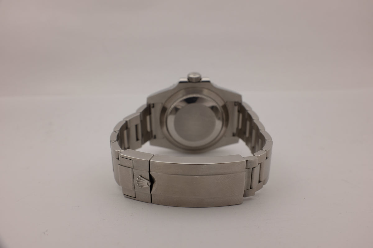 Rolex Submariner No Date Steel Ceramic 40MM 114060
