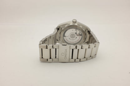 Omega Railmaster Steel Grey 38MM 235.12.382.00.6001 Box Papers 2025