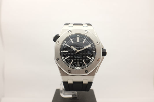 Audemars Piguet Royal Oak Offshore Diver 42MM 15703.ST Box Papers 2011