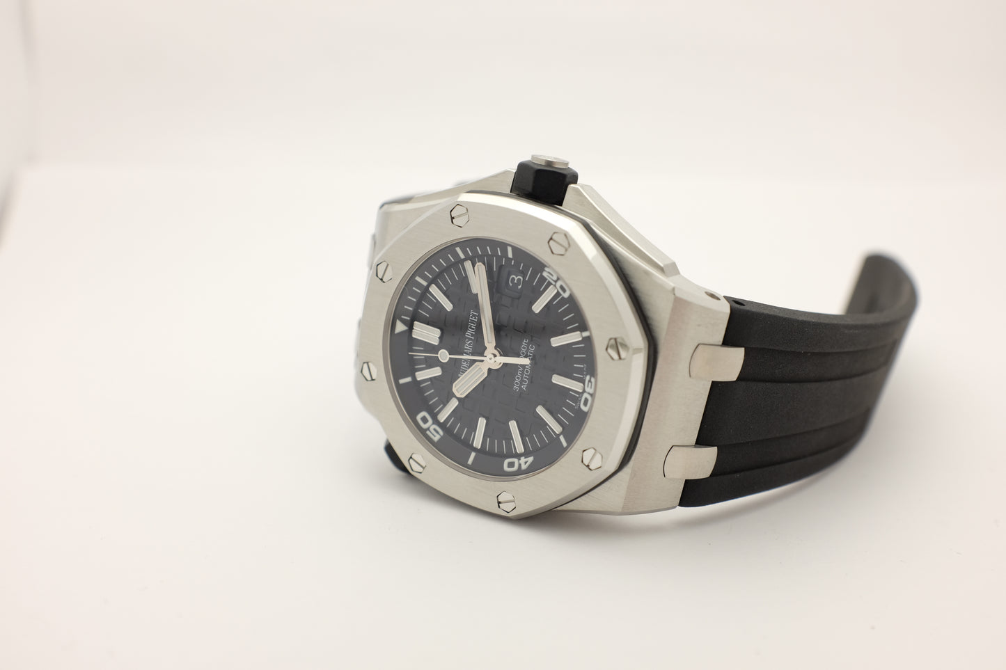 Audemars Piguet Royal Oak Offshore Diver 42MM 15703.ST Box Papers 2011