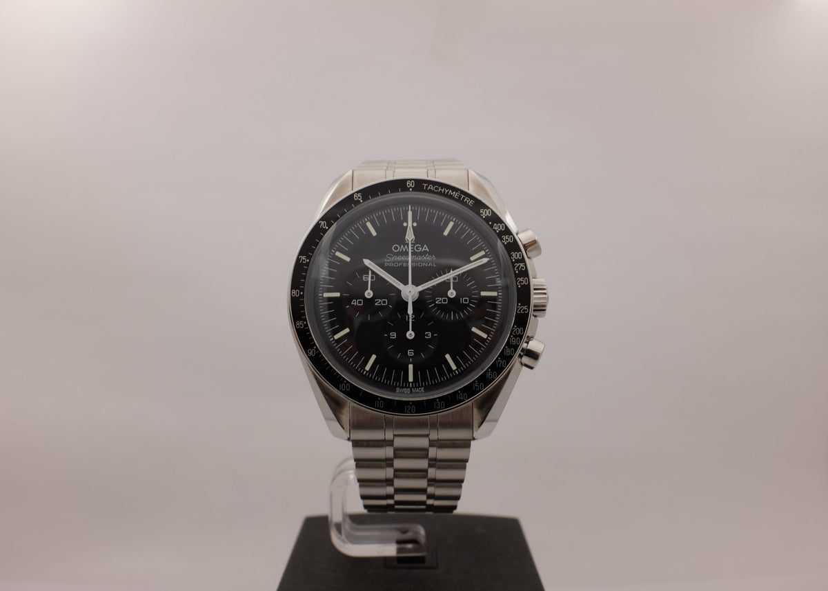 Omega Speedmaster Moonwatch 42MM 310.30.42.50.01.001 Box Papers 2023