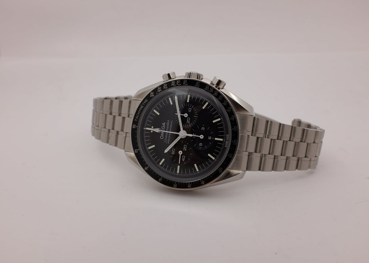 Omega Speedmaster Moonwatch 42MM 310.30.42.50.01.001 Box Papers 2023