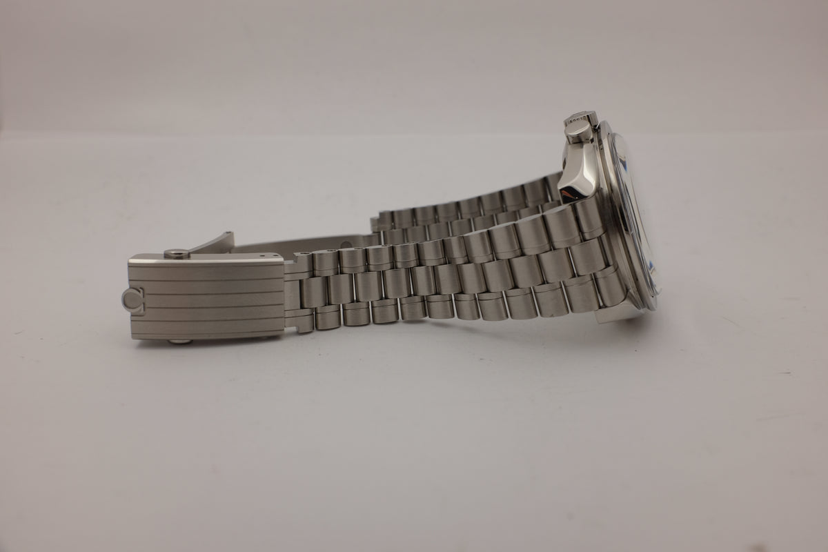 Omega Speedmaster Moonwatch 42MM 310.30.42.50.01.001 Box Papers 2023