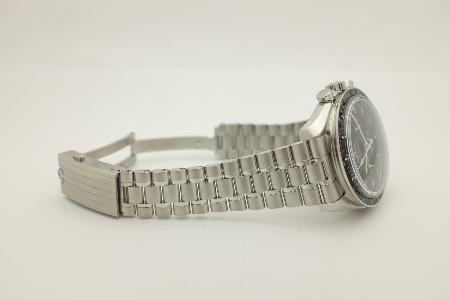 Omega Speedmaster Chronograph Moonwatch 310.30.42.50.01.002 Box Papers 2022