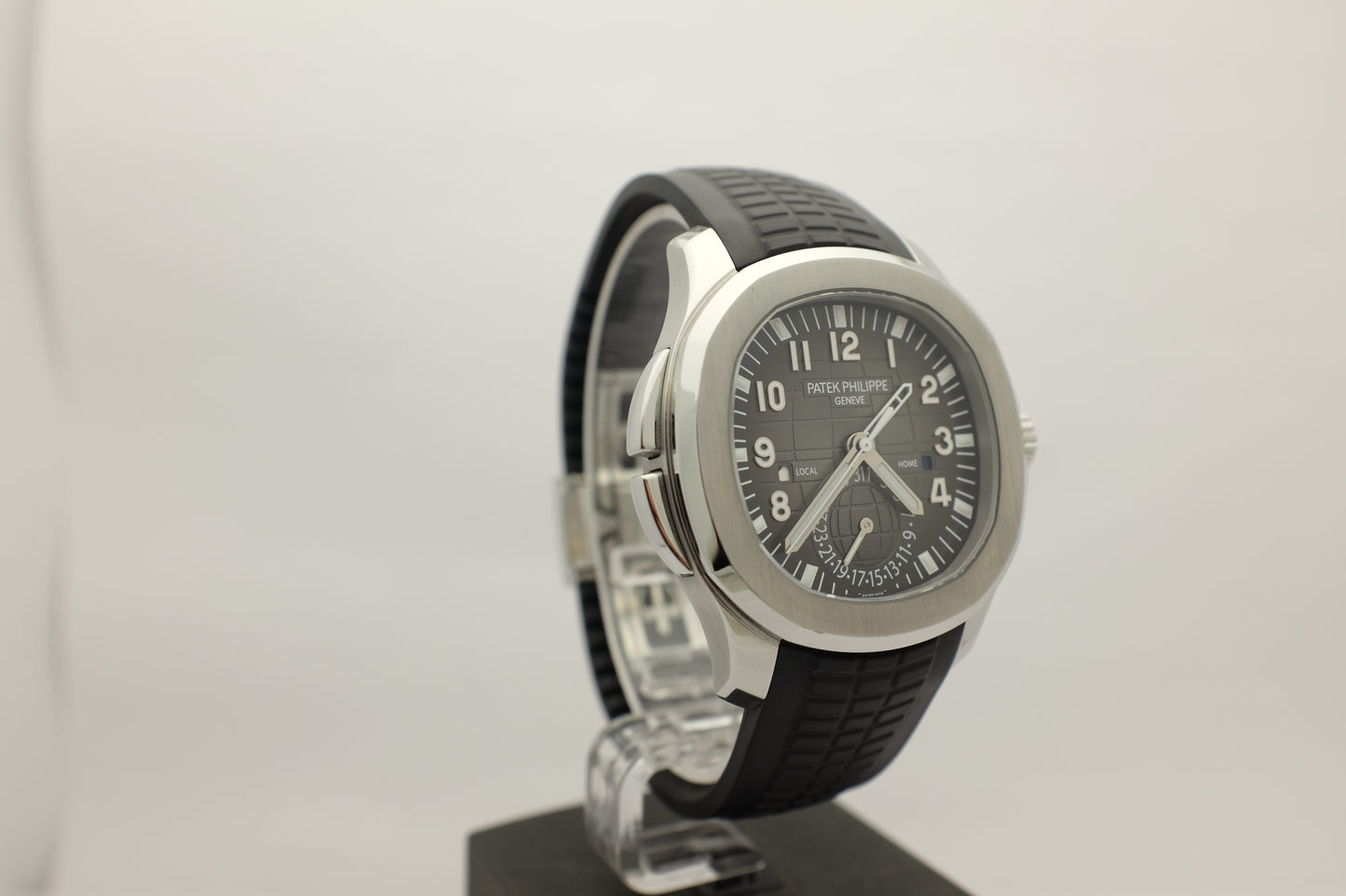 Patek Philippe Aquanaut Travel Time Steel 40MM 5164A Box Papers 2022