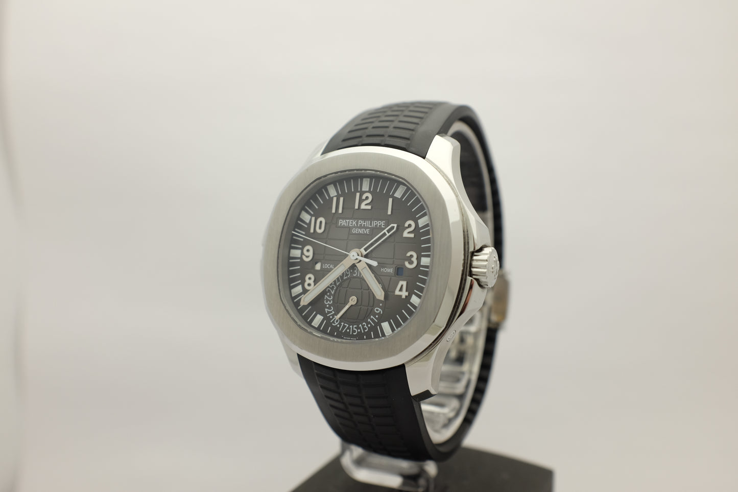Patek Philippe Aquanaut Travel Time Steel 40MM 5164A Box Papers 2022