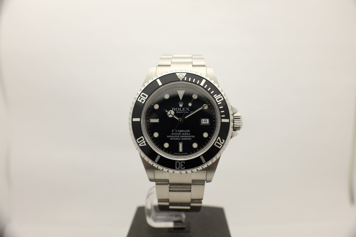 Rolex Seadweller Swiss Made Dial 16600 Box Papers 2006