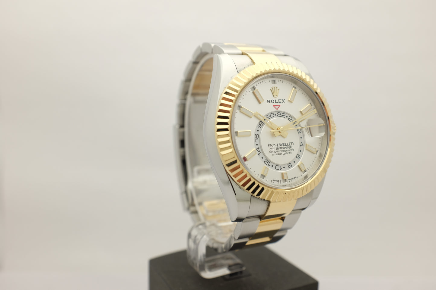 Rolex Sky-Dweller 18 kt Yellow Gold Steel 42MM 336933 Box Papers 2024