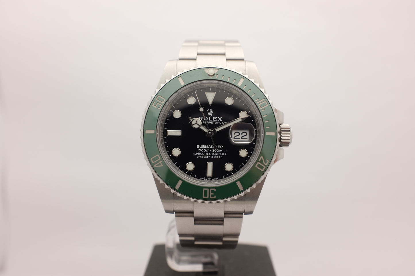 Rolex Submariner Acier Date Lunette Verte "Starbucks" 41MM 126610LV