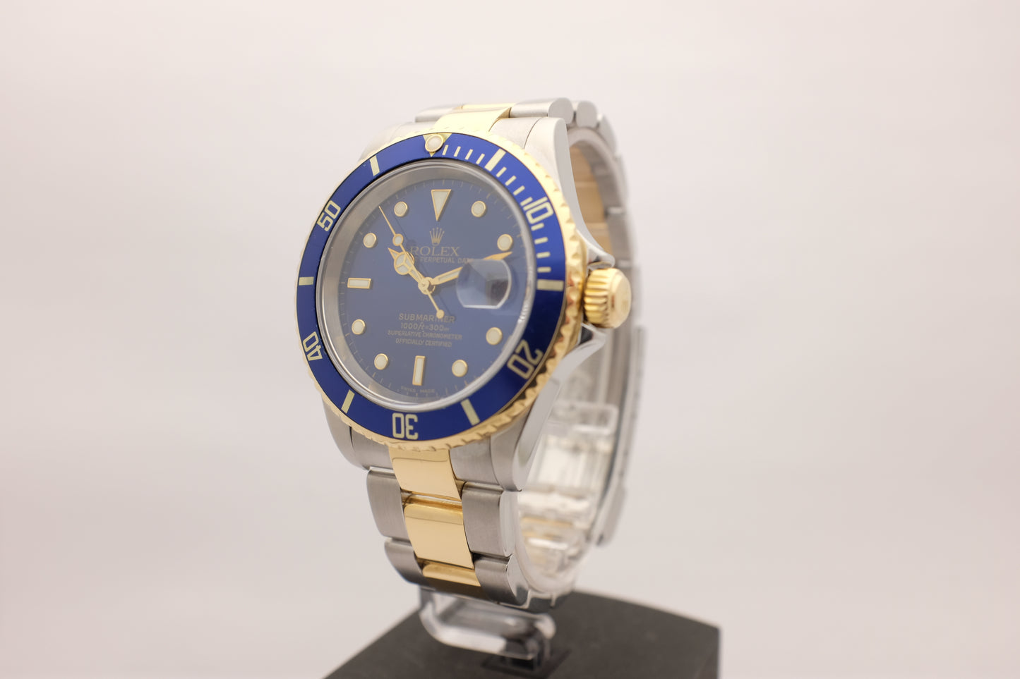 Rolex Submariner 18k Yellow Gold Steel Blue 16613 40MM