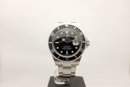 Rolex Submariner Steel Date "Rehaut" 16610 Box Papers 2008