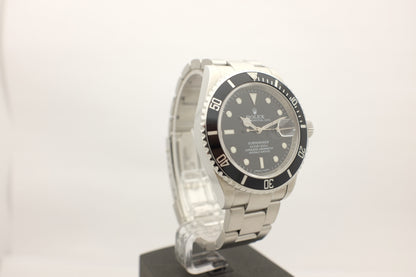 Rolex Submariner Steel Date "Rehaut" 16610 Box Papers 2008