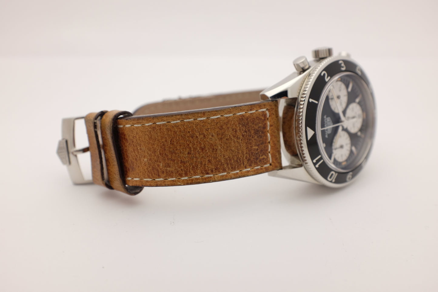 Heuer Autavia Heritage 42MM CBE2110.FC8226